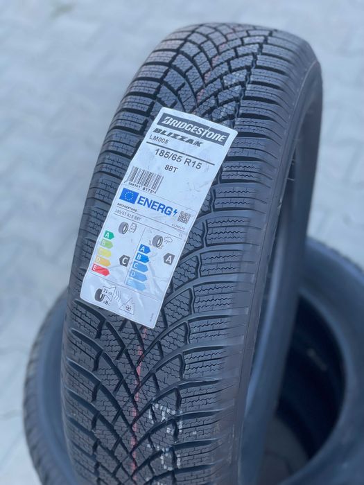 185 65 15 Bridgestone Blizzak LM005