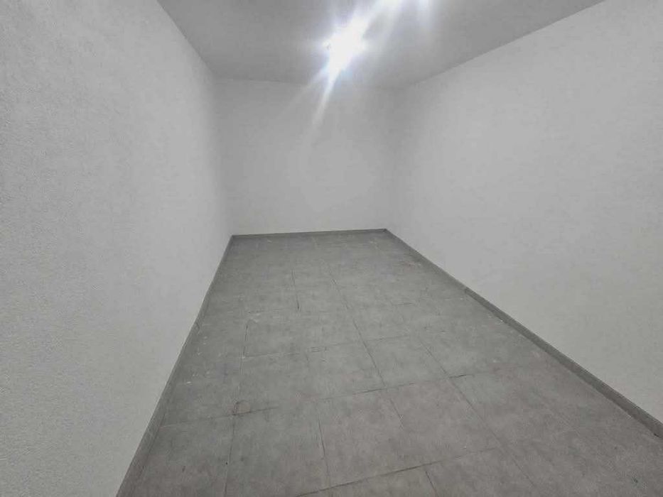 Дава под наем Магазин