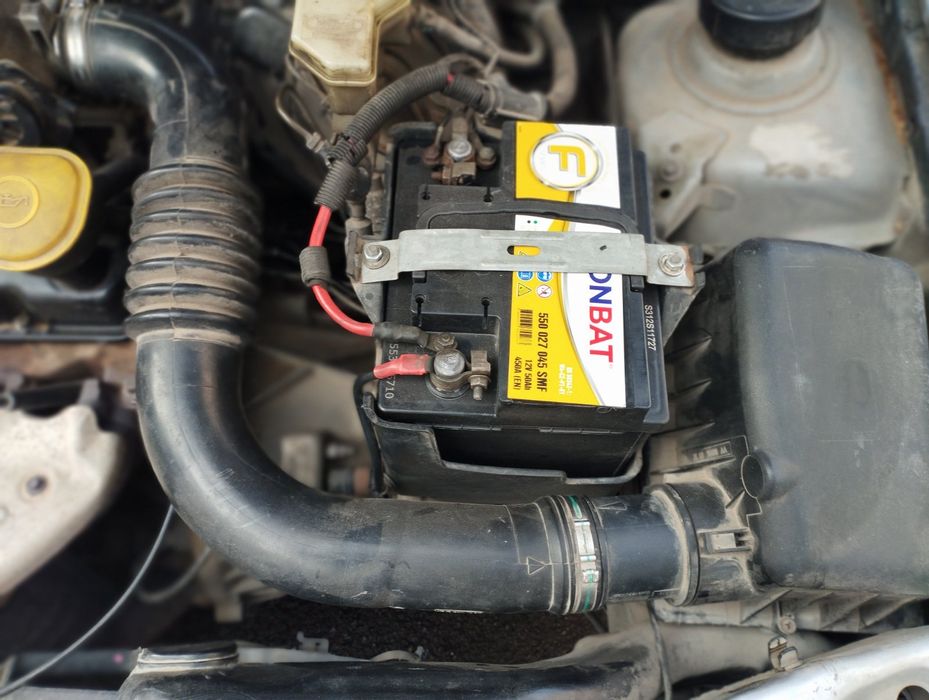 Форд Фиеста 1,3 бензин.