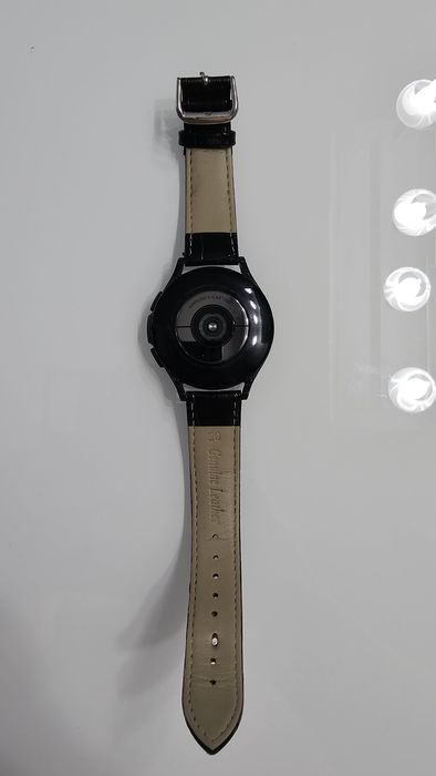 Продам Samsung S23Ultra и часы