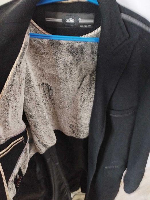 Продам пальто мужское