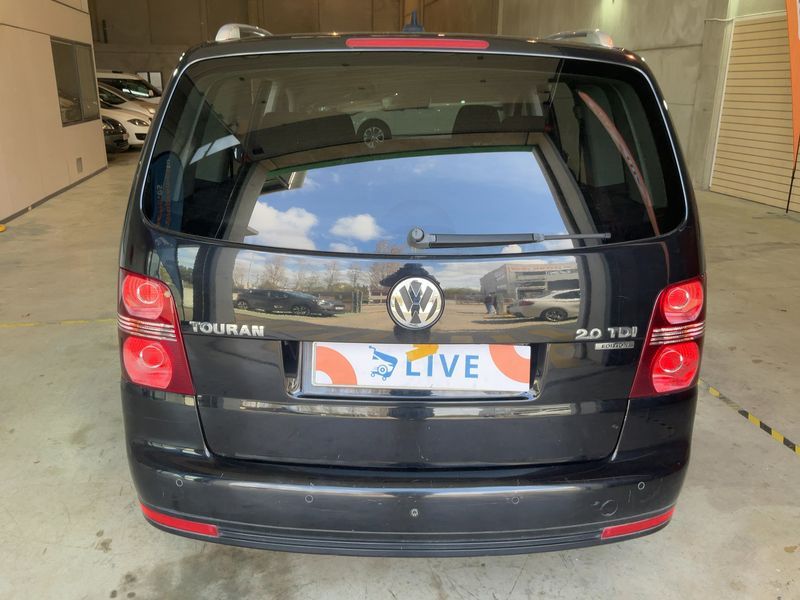 Volkswagen Touran 2.0 TDI Highline 2010