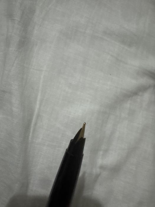 Stilou parker cu penita de aur