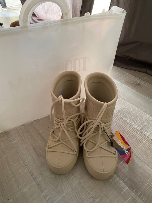 Гумени боти Moon Boot