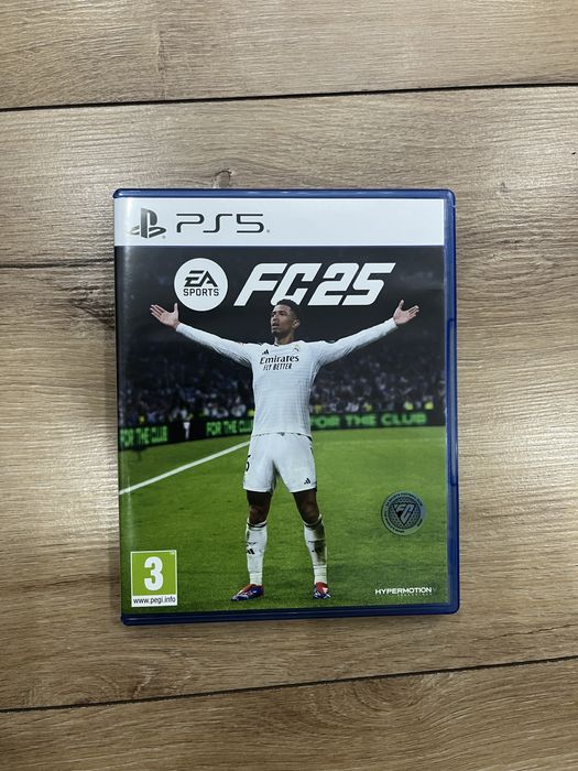 Диск FC25 на PS5
