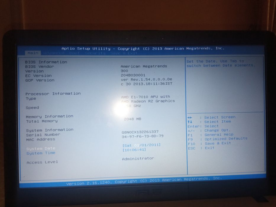 Noutbook sotadi Asus