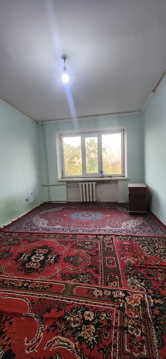 Срочно продается 2 ком..квар.. 2 этаж Мархабо