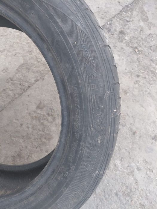 Продам два балона 215/60/17