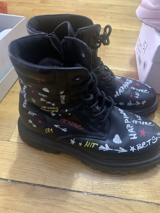 продам осенние ботинки