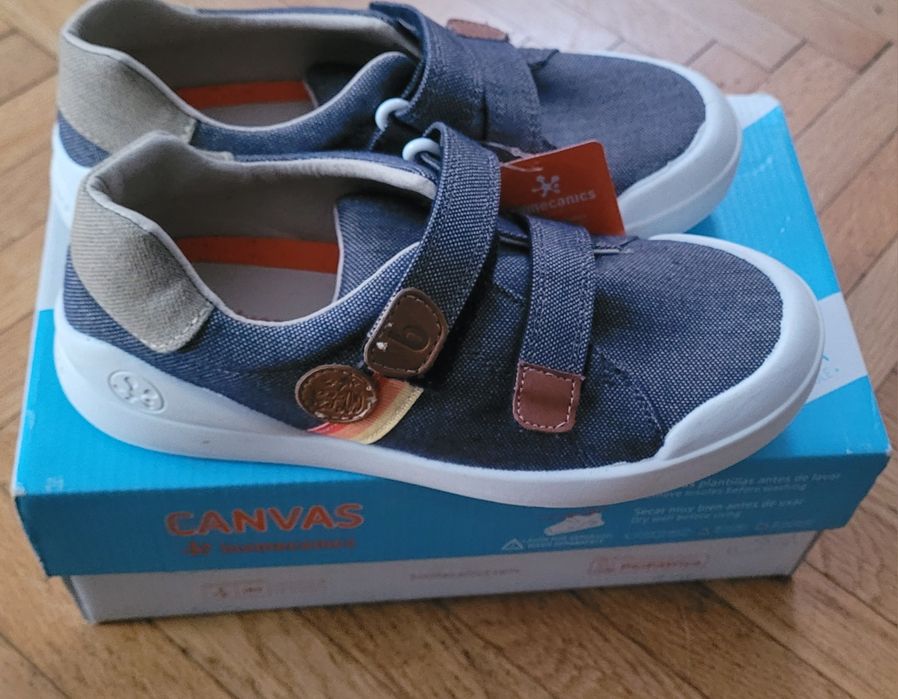 Tenisi NOI, Biomecanics