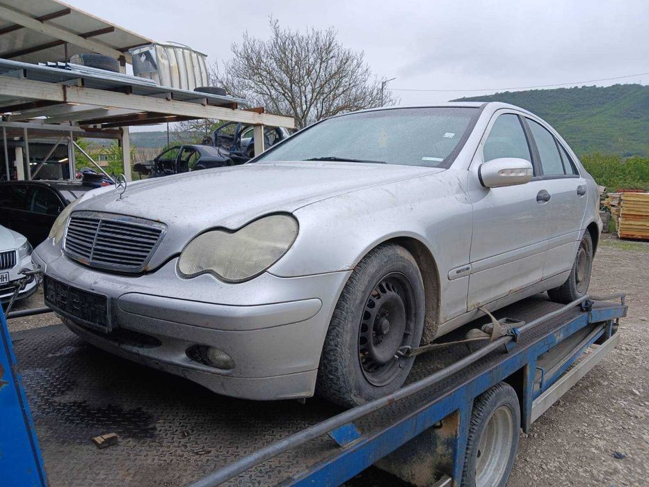 Мерцедес C200  cdi, 2002 г на части