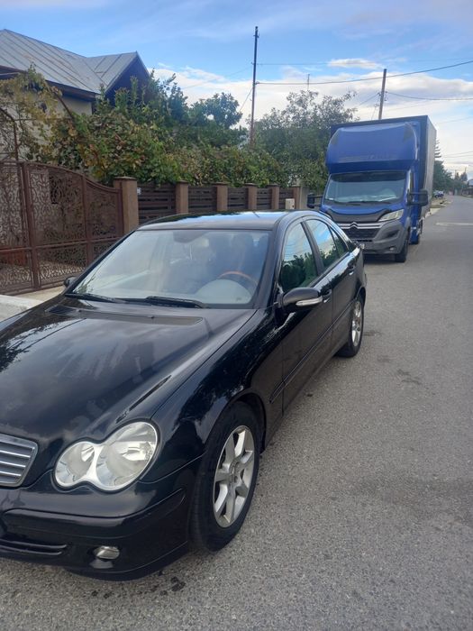 Mercedes c 200 an 2006