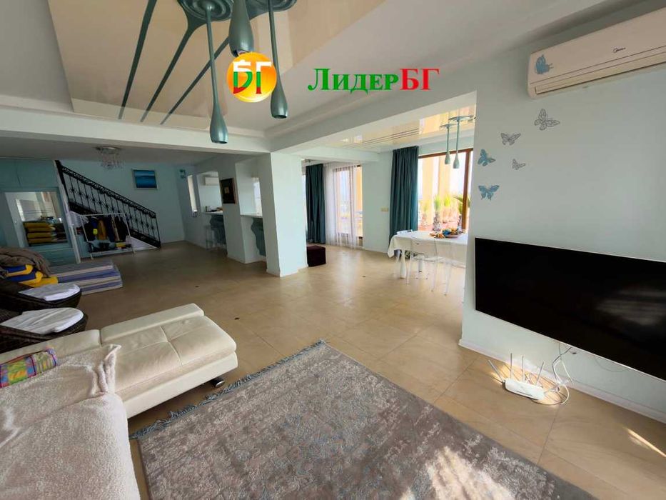 Продава се Четиристаен апартамент в к.к. Златни пясъци - 234 кв.м за 763 €/кв.м - Снимка #2