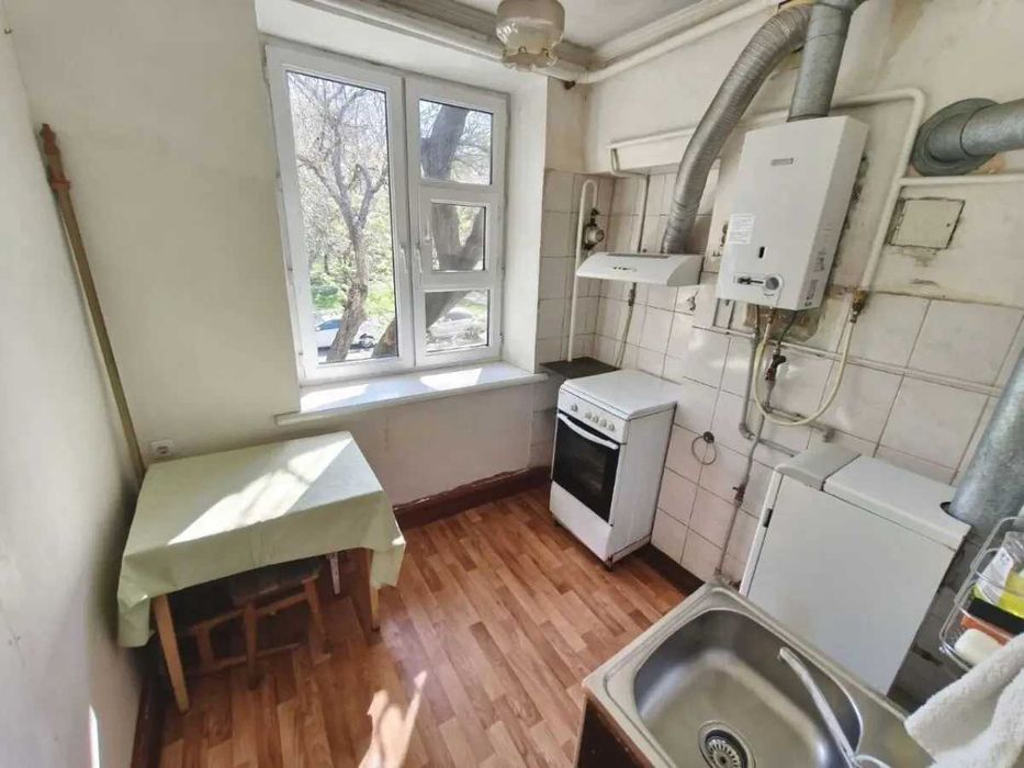 Дава се под наем Двустаен апартамент в София, Зона Б-18 - 55 кв.м за 448.8 € - Снимка #1