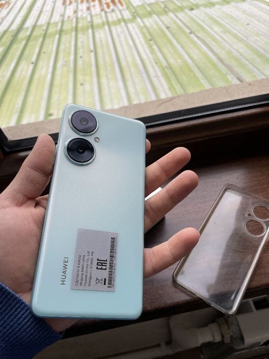 Huawei Nova 11i  6+3/128 gb holati ideal karobka dok full