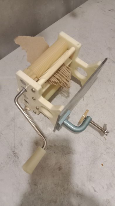 Лапшарезка продам