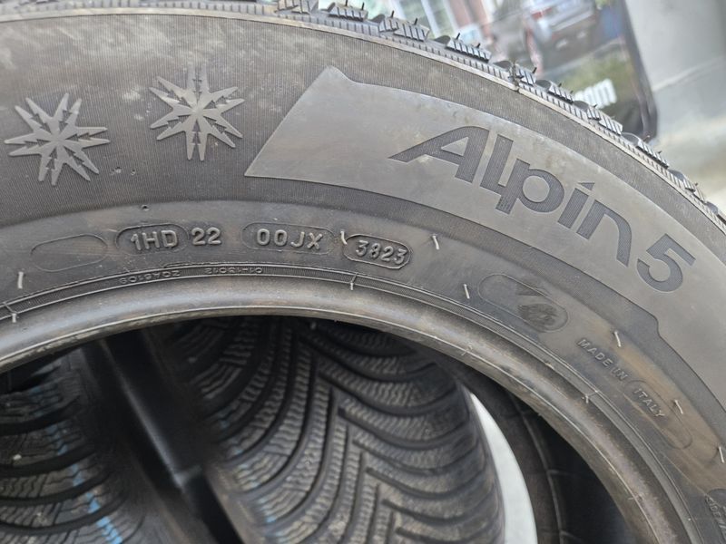 215/65/17 MICHELIN 4бр
