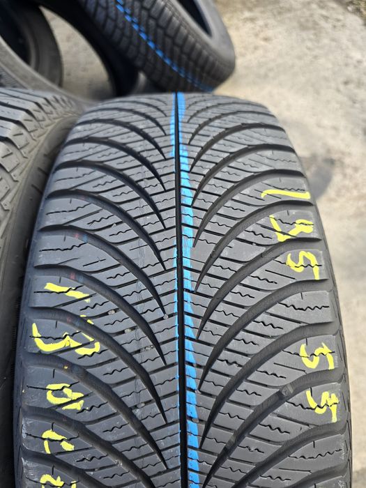 195 55 16 goodyear all seasson