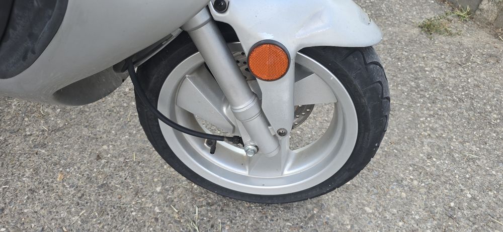 Scouter  Pegasus / 2004/ 125Cm/ pornire la buton / 3 chei si cutie/