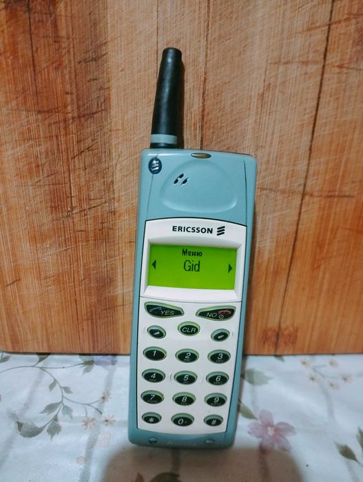 Ericsson A1018 , телефон, кнопочный