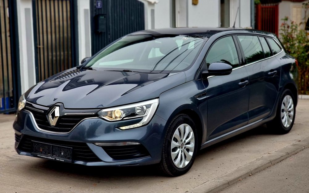 RENAULT Megane