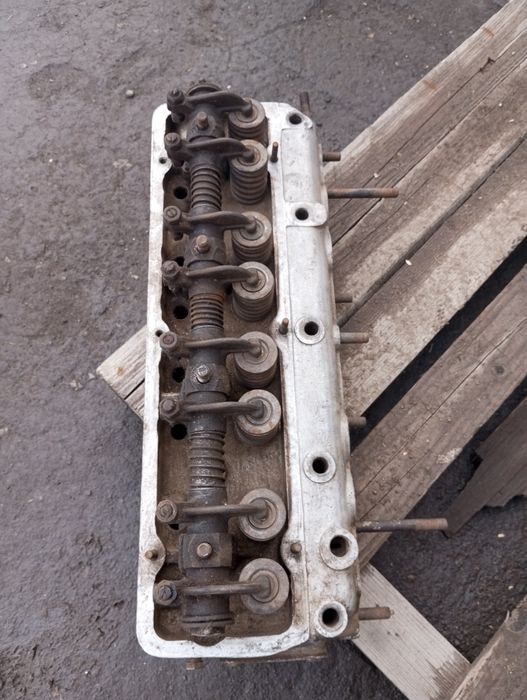 Продам головку УАЗ двигатель 417, 469,  газ 21.