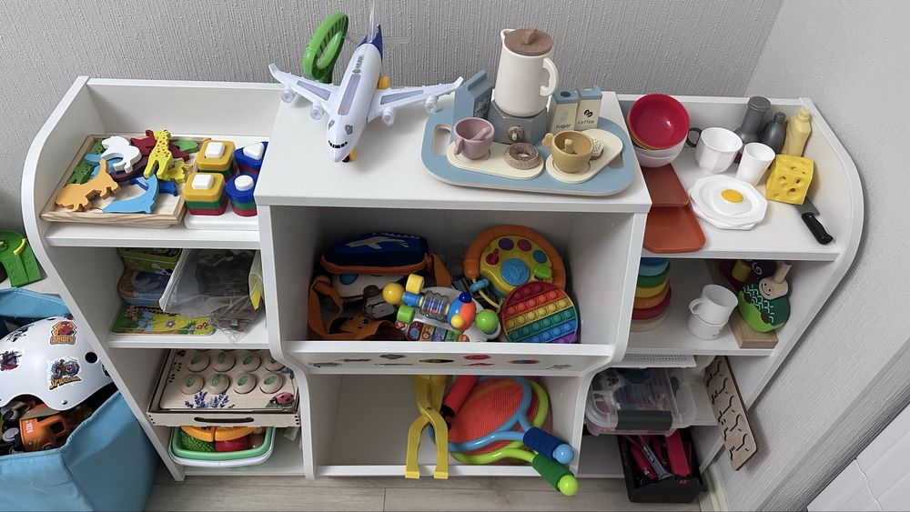 Стеллаж для игрушек