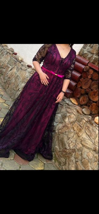 Rochie de inchiriat/vanzare