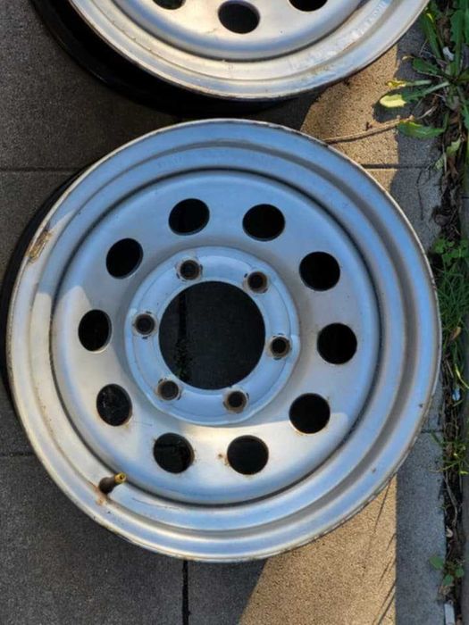 Метални джанти 6x139,7 15х7JJ
Метални джанти 6x139,7 15х7JJ