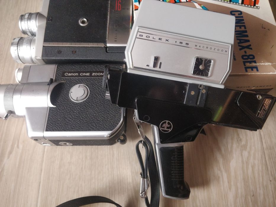 Pachet aparate filmat pelicula 8 și 16mm