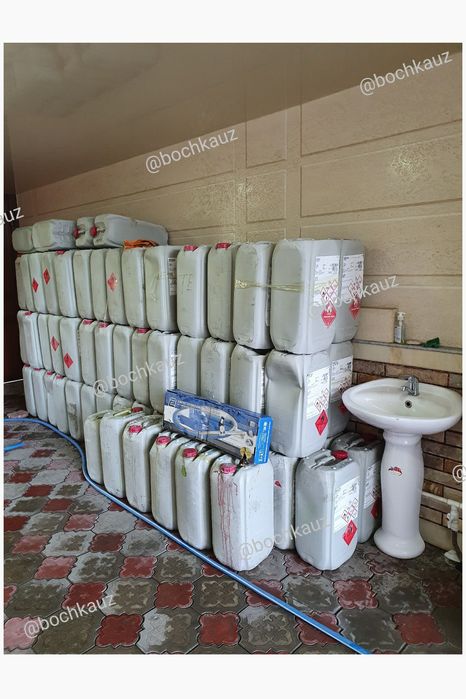 350 000 Бочка емкость б.у Bochka kanistra b.u 75 000 для краски и хими