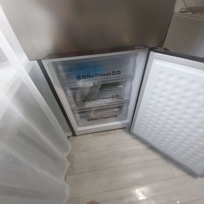 Продам холодильник Artel