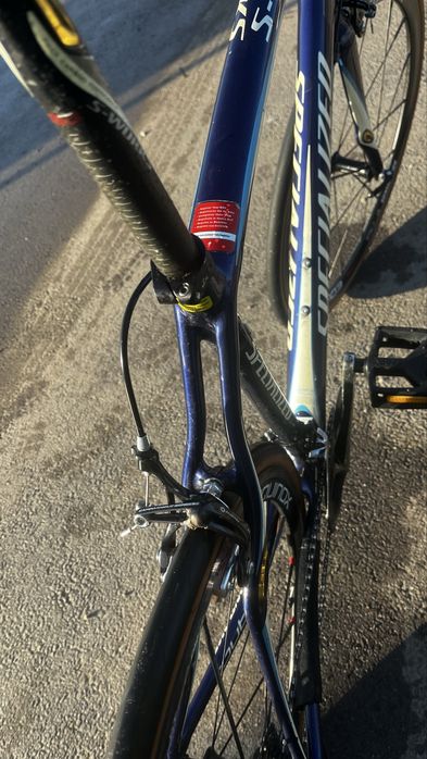 Карбонов Шосеен велосипед - Specialized Roubaix 2012