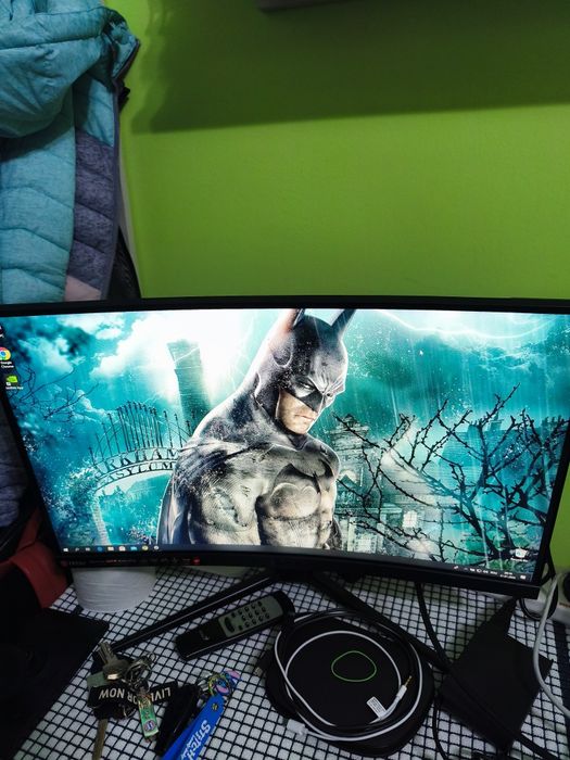 Calculator monitor + unitate