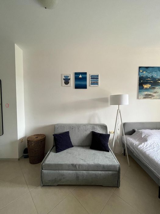 Продава се Едностаен апартамент в Бургас, Център - 37 кв.м за 1406 €/кв.м - Снимка #2