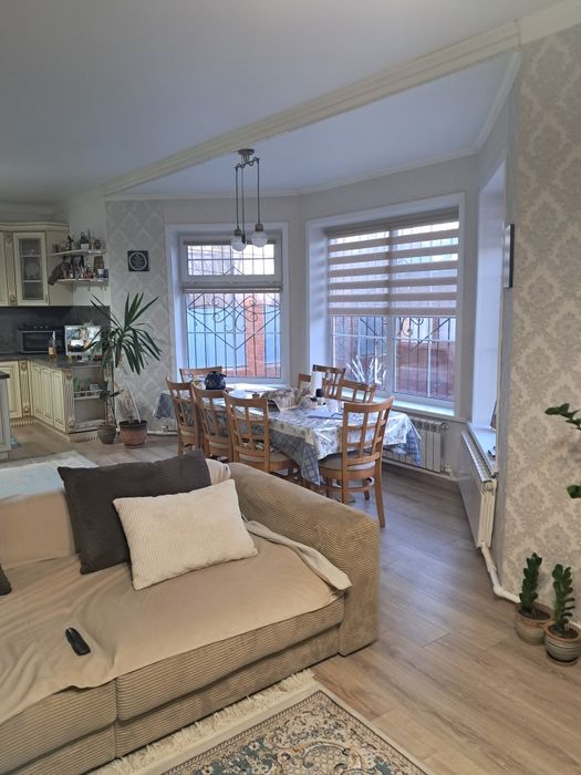 Продам особняк. Дом на земле