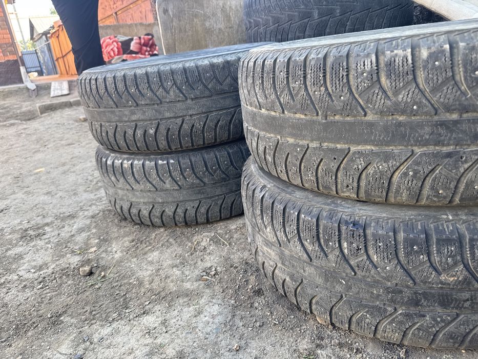Продам буу шины 265/65/17