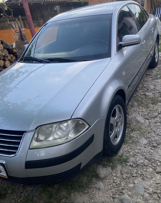 Vand Passat B5.5 1.6 bezina ,toate actele valabile fiscal pe loc