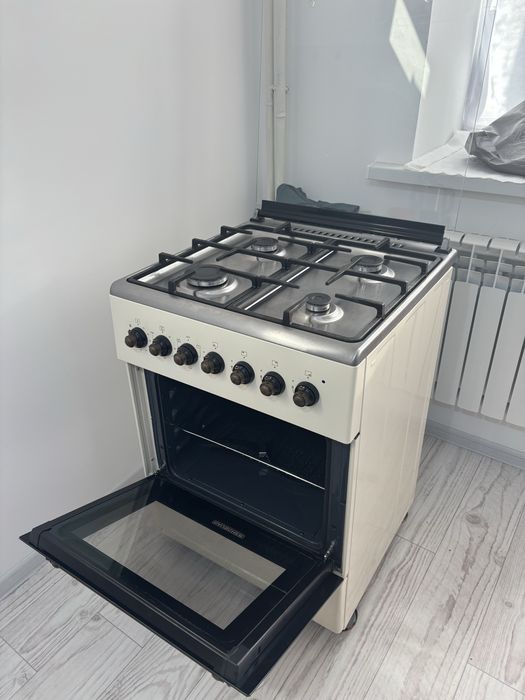 Продам газ плиту DAUSCHER