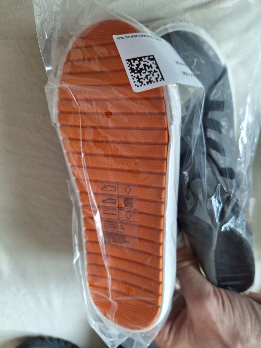 Нови топли кецове размер 29