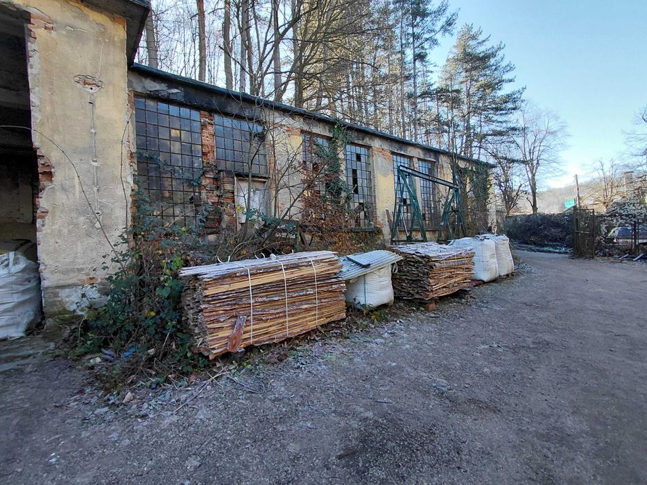 Промишлен имот - отлична локация