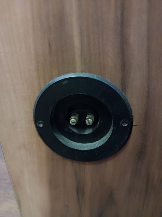 Продаются музыкальные колонки