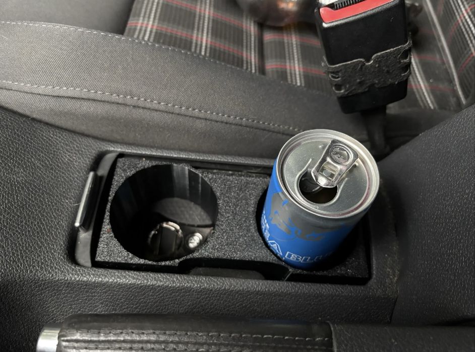 Къпхолдър за Голф 5/6