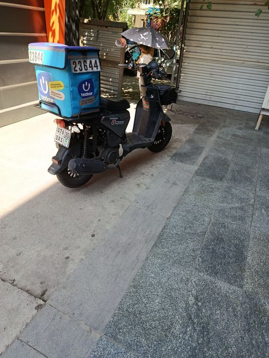 GST skuter sotiladi