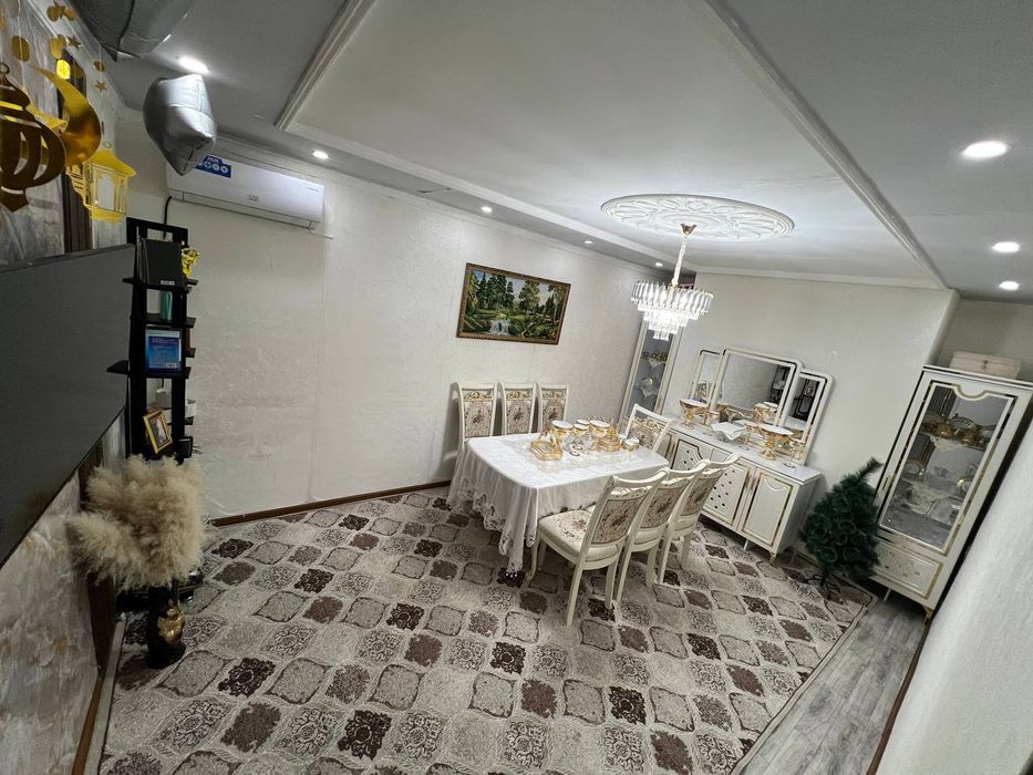 Продаётся квартира своя без посредников с евро ремонтом.