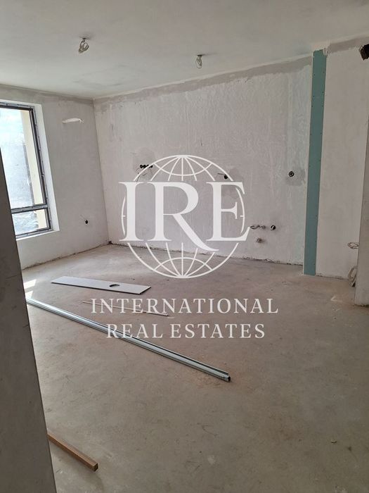 Продава се Тристаен апартамент в Варна, Лятно кино Тракия - 78 кв.м за 1341 €/кв.м - Снимка #3