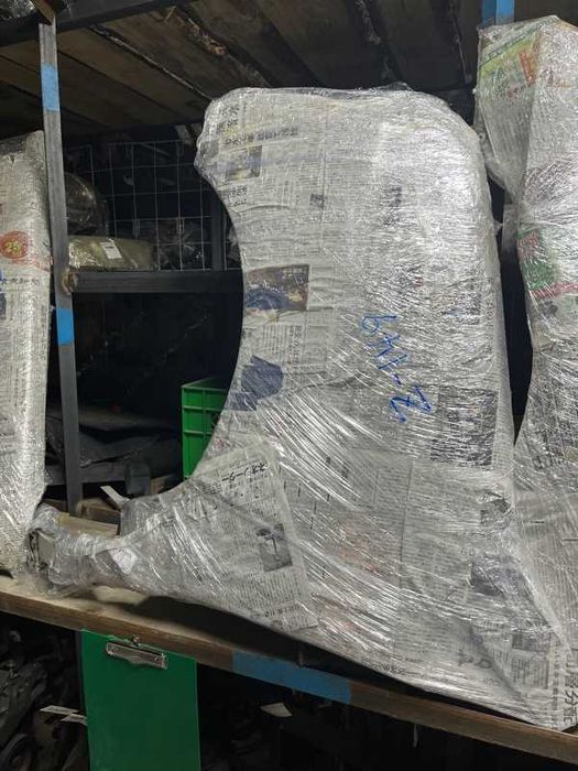 Крыло Honda Stepwgn RF3