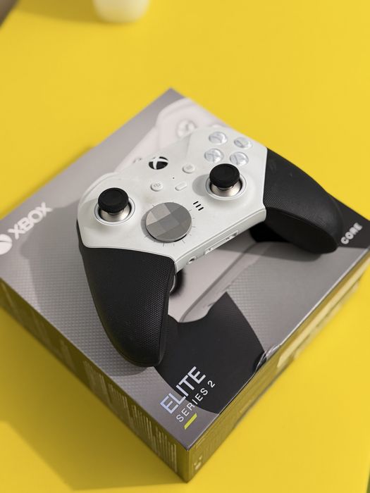 Controller Elite utilizat, dar impecabil