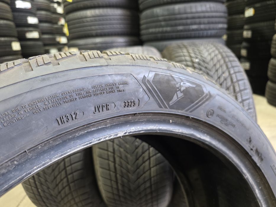 255/45/20 GOODYEAR 4бр