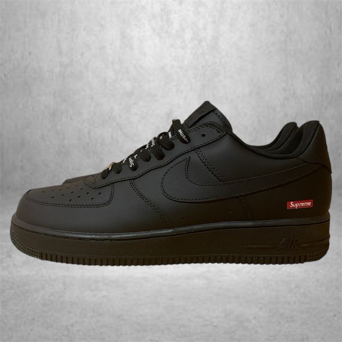 Air Force 1 Triple Black X Supreme